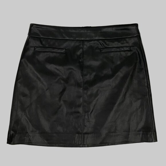 RW&Co short faux leather skirt - Picture 4 of 8